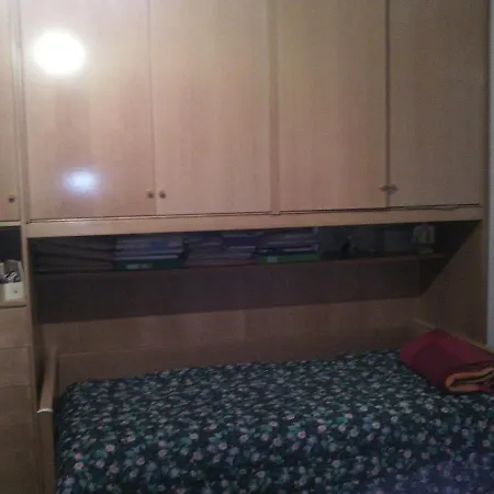 Kondominium Apartment *